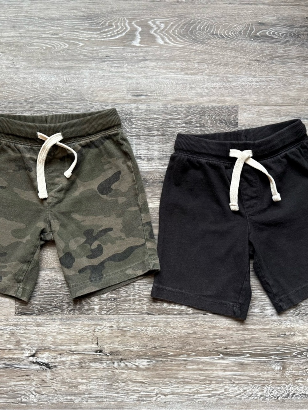 🐰 “Go Outside” Bundle • Graphic Tee & Matching Shorts Set • 4T/5T - Picture 11 of 13